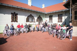 U općini Bizovac potpisani ugovori s 25 radnica u projekt Zaželi 4 - za ljepši život u općini Bizovac