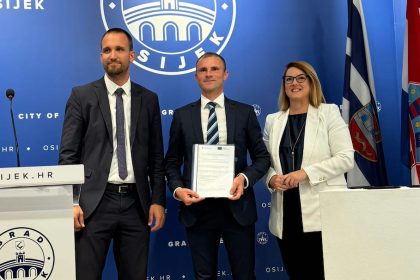 MARJAN TOMAS VLADISLAVCI UGOVOR BICIKLISTIČKA STAZA